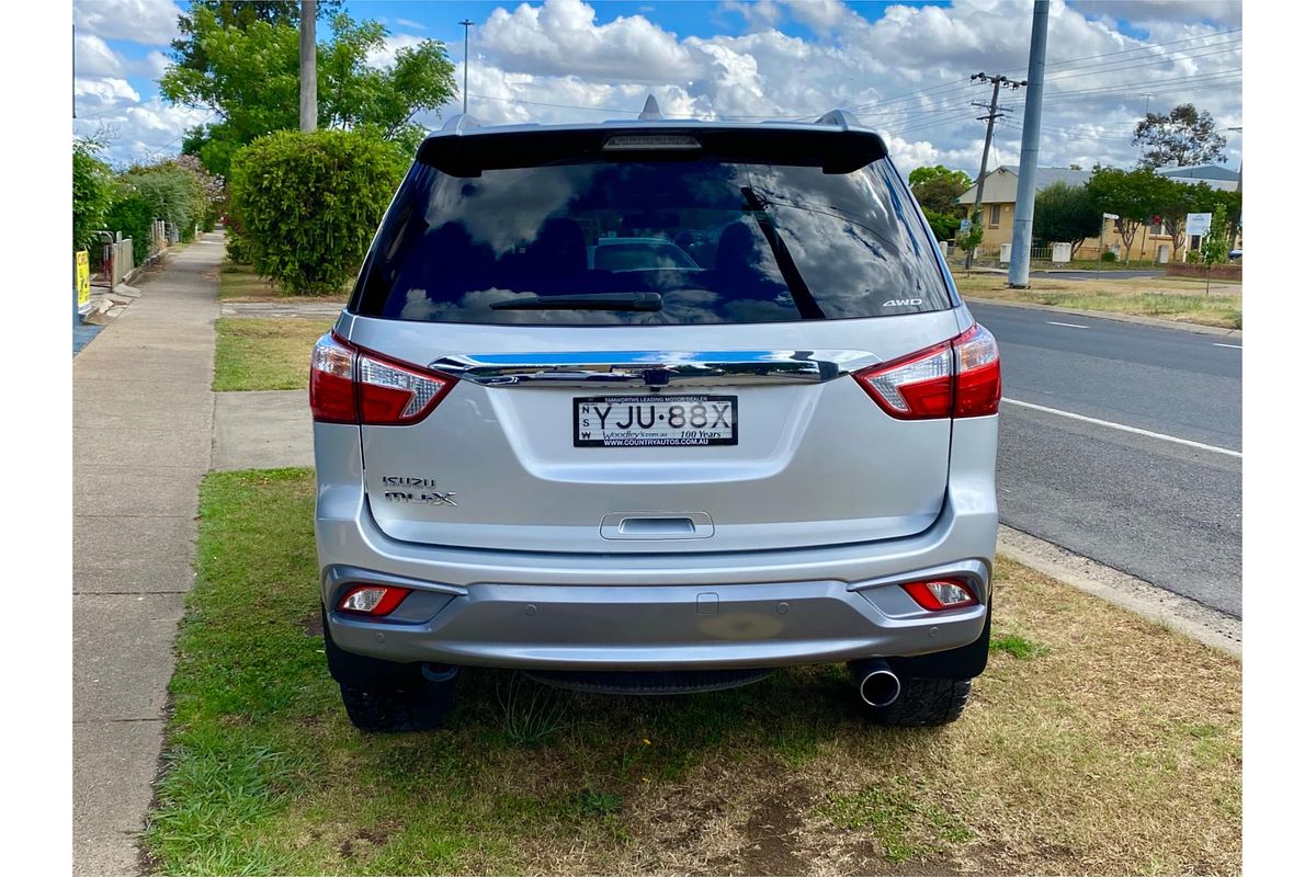 2020 Isuzu MU-X LS-T