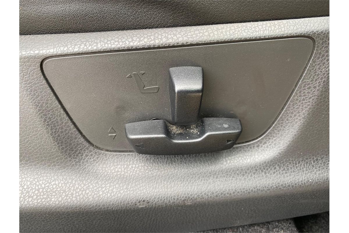 2020 Isuzu MU-X LS-T