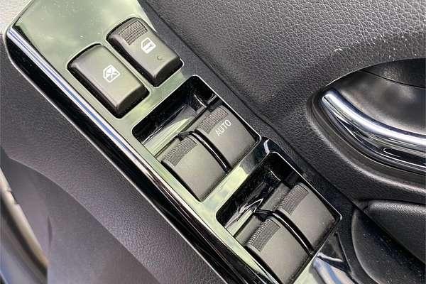 2020 Isuzu MU-X LS-T