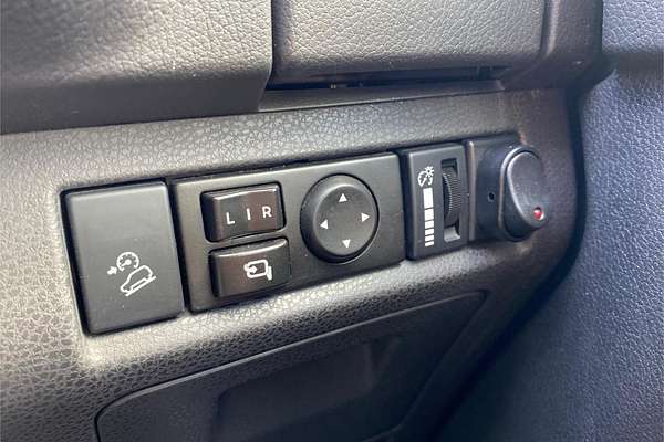 2020 Isuzu MU-X LS-T