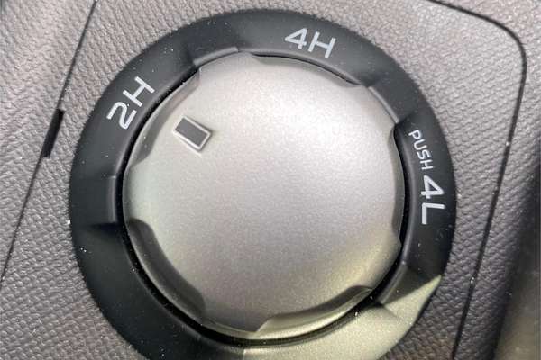 2020 Isuzu MU-X LS-T