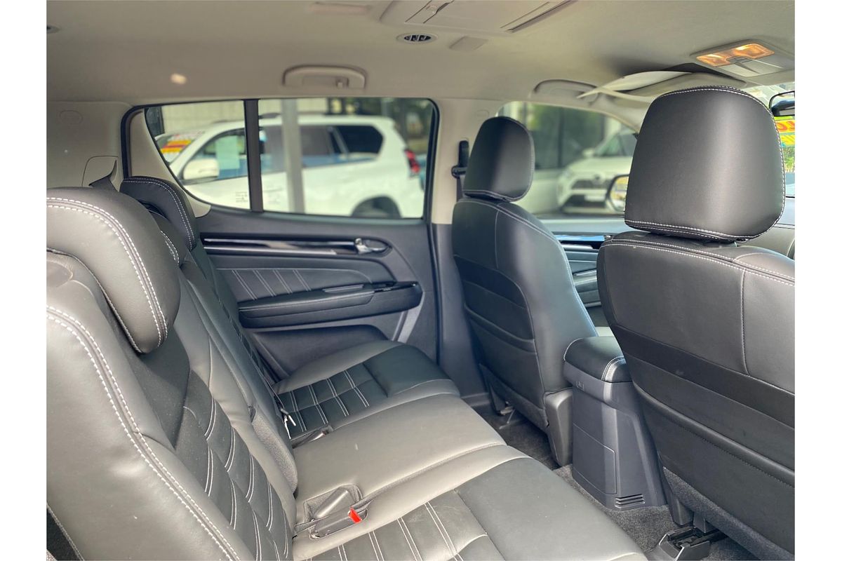 2020 Isuzu MU-X LS-T