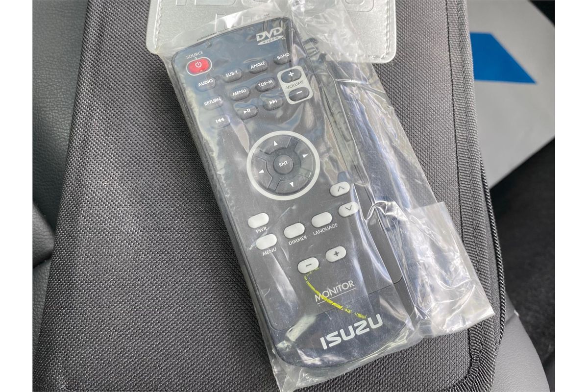 2020 Isuzu MU-X LS-T