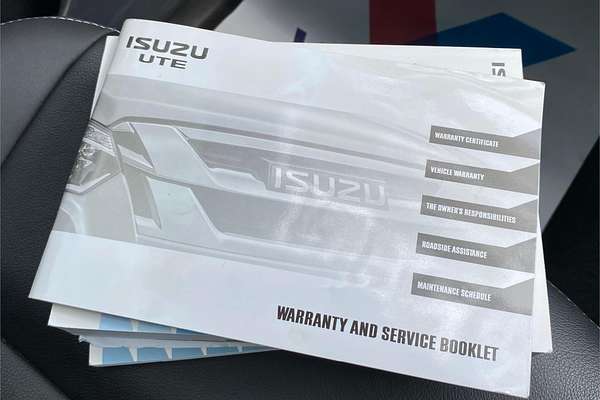 2020 Isuzu MU-X LS-T