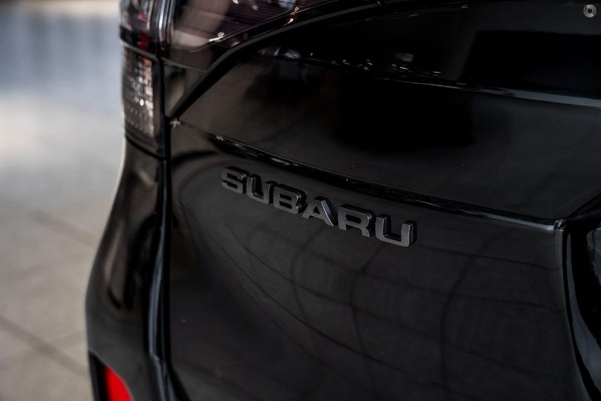 2025 Subaru Forester Hybrid Touring S6