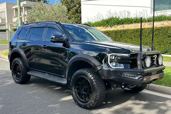 2022 Ford Everest Platinum 3.0L
