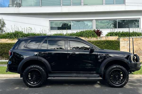 2022 Ford Everest Platinum 3.0L