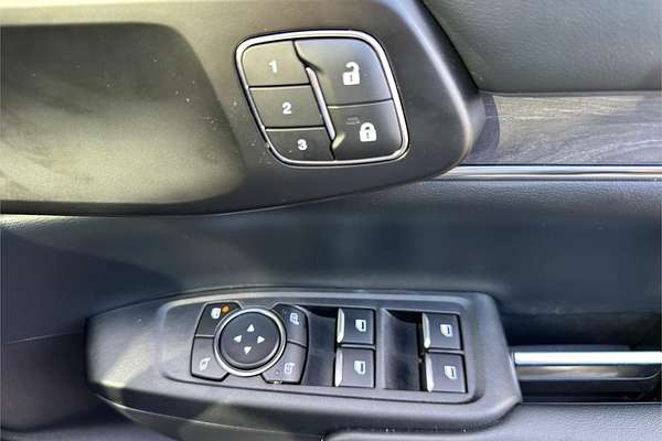 2022 Ford Everest Platinum 3.0L