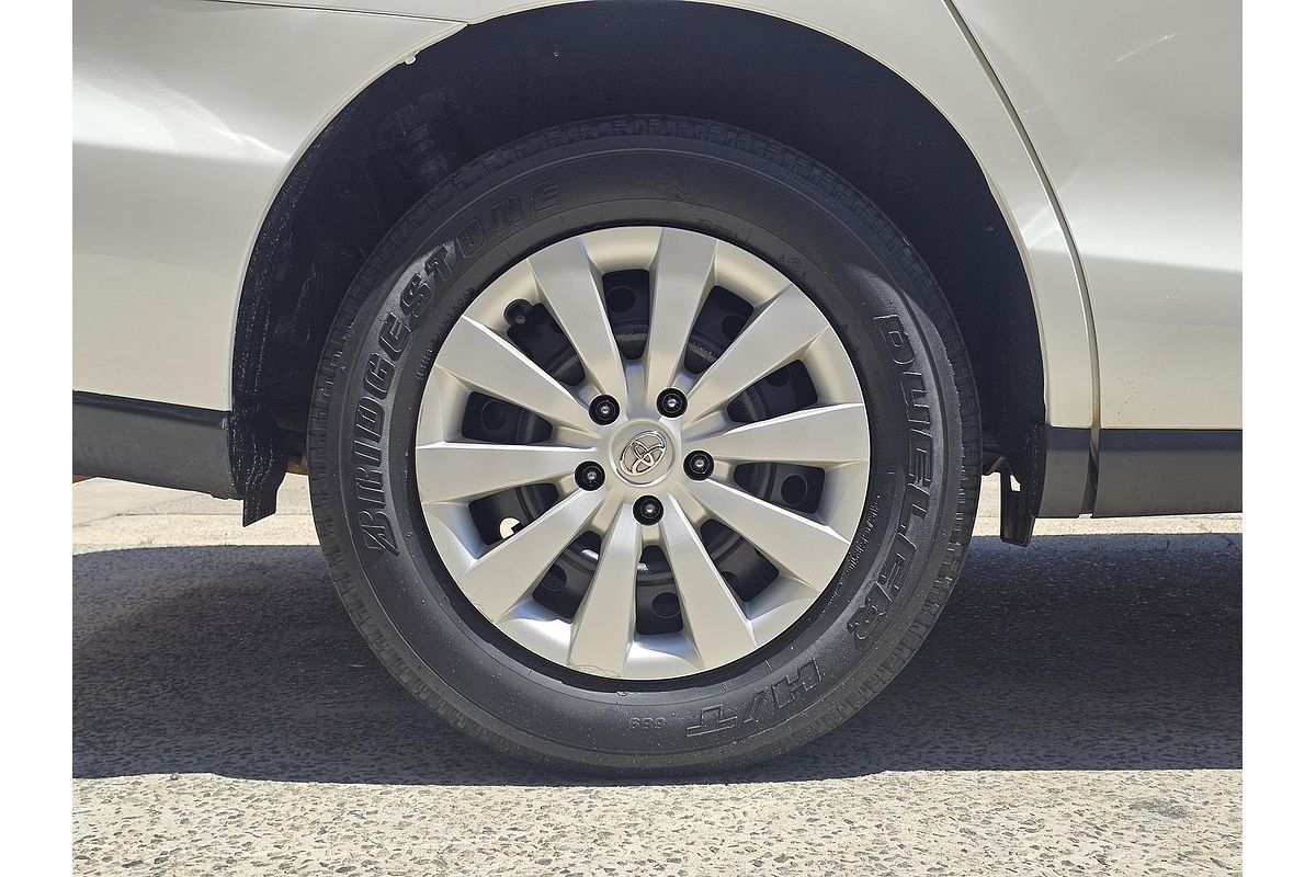 2010 Toyota Tarago GLi ACR50R