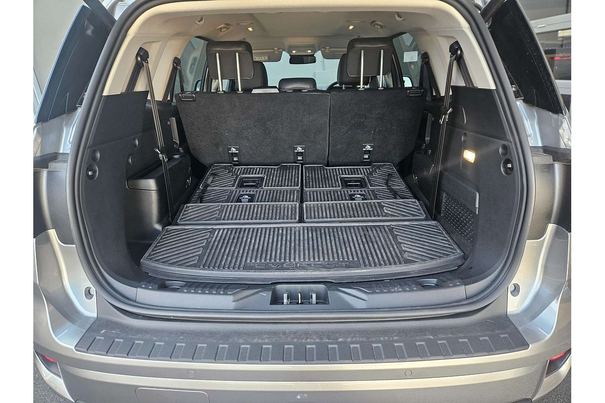 2025 Ford Everest Trend 2.0L