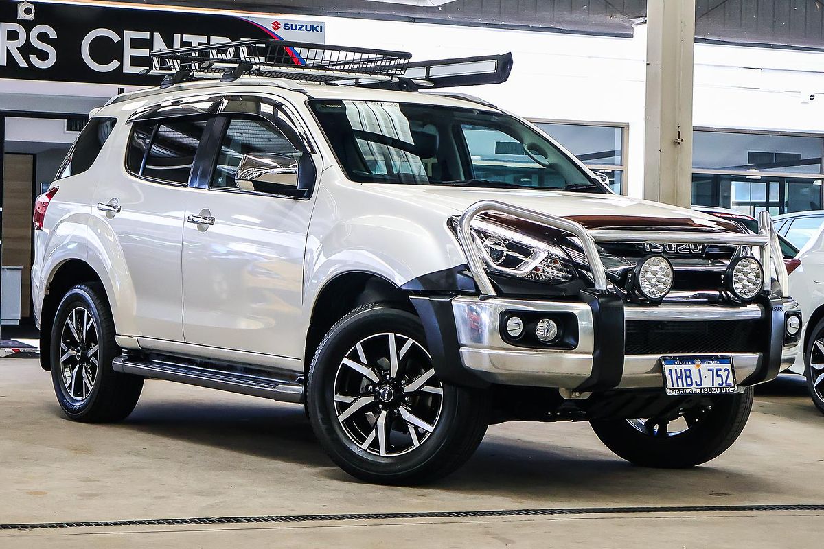2020 Isuzu MU-X LS-T