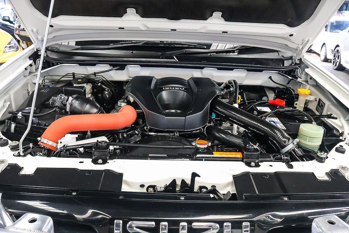 2020 Isuzu MU-X LS-T