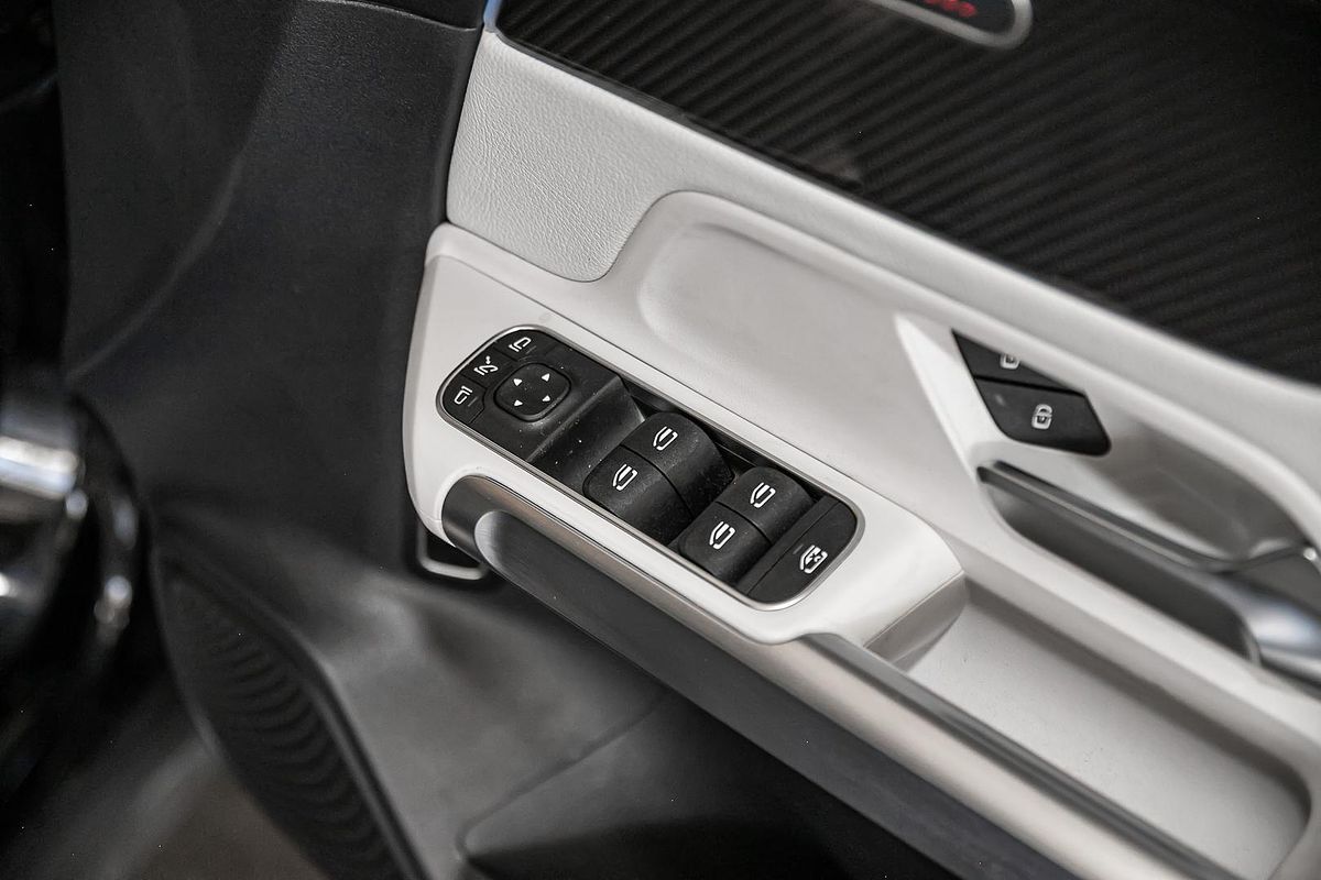 2022 Mercedes-Benz GLB-Class GLB200 X247