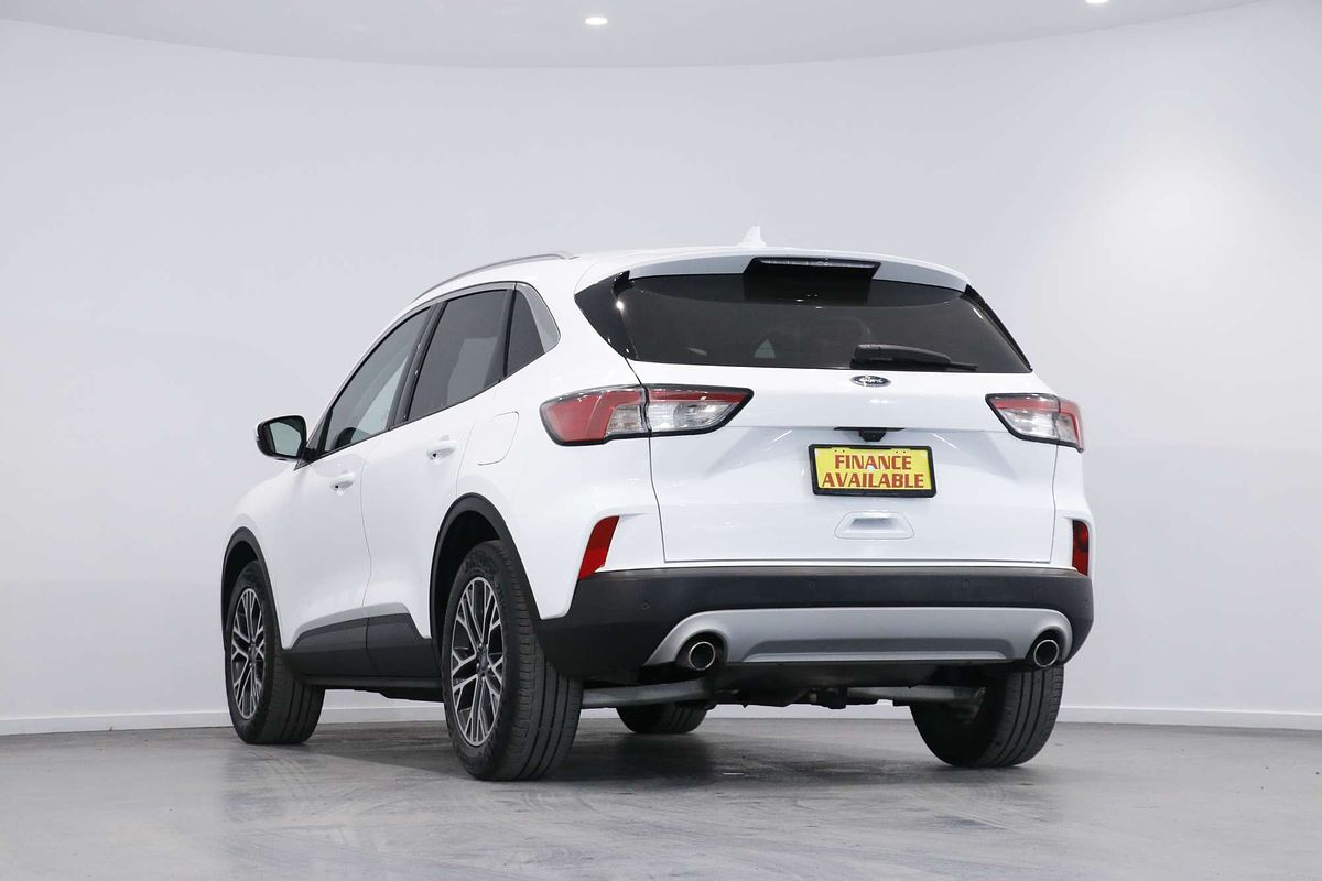 2020 Ford Escape ZH