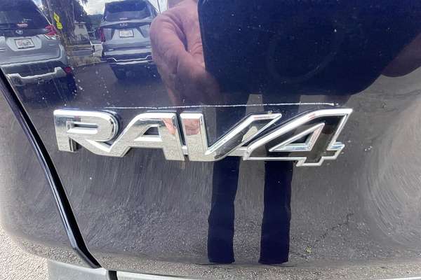 2022 Toyota RAV4 Cruiser AXAH52R