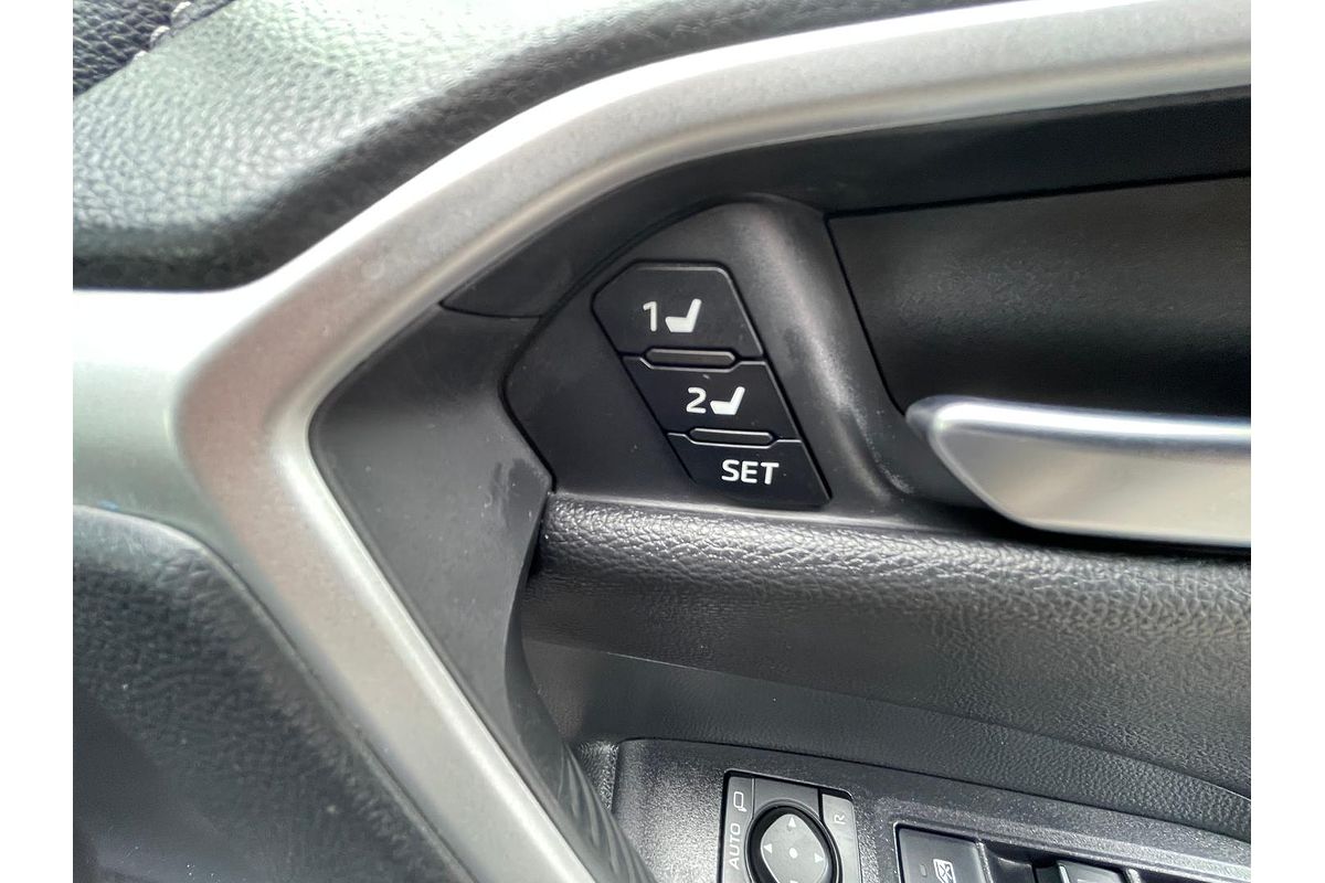 2022 Toyota RAV4 Cruiser AXAH52R