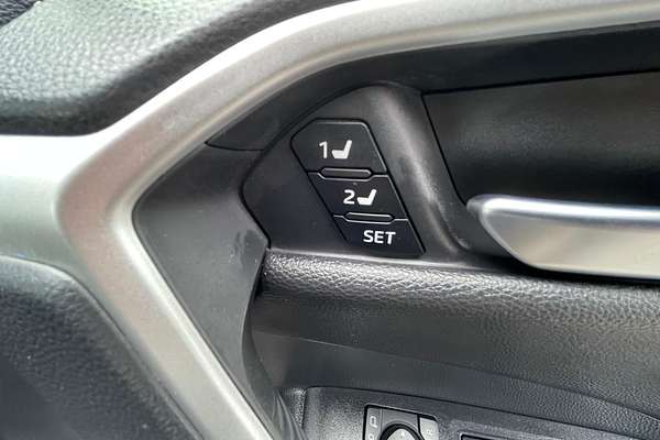 2022 Toyota RAV4 Cruiser AXAH52R