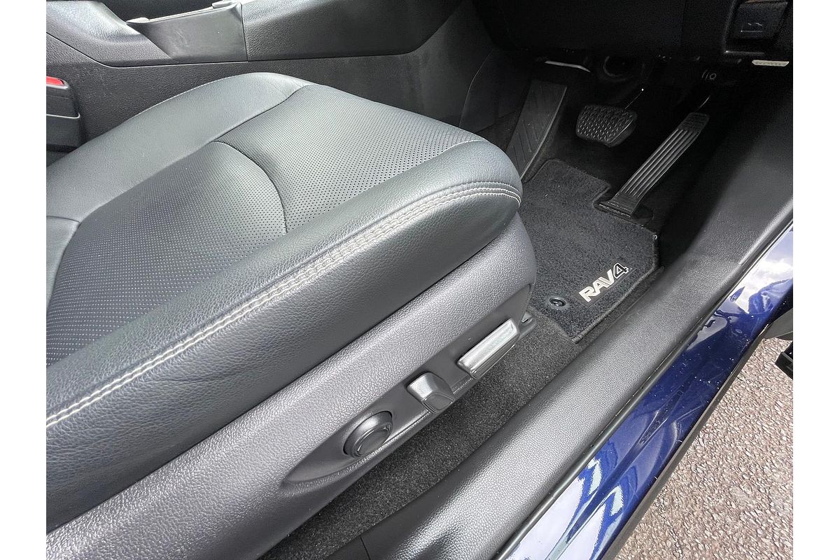 2022 Toyota RAV4 Cruiser AXAH52R