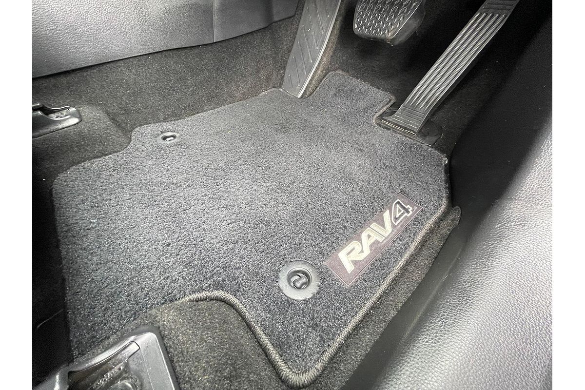 2022 Toyota RAV4 Cruiser AXAH52R