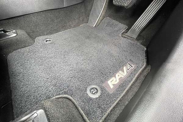 2022 Toyota RAV4 Cruiser AXAH52R