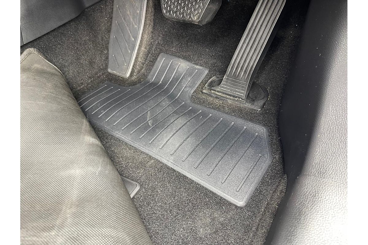 2022 Toyota RAV4 Cruiser AXAH52R