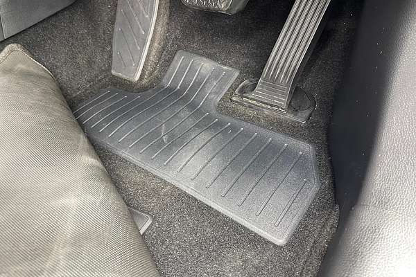 2022 Toyota RAV4 Cruiser AXAH52R