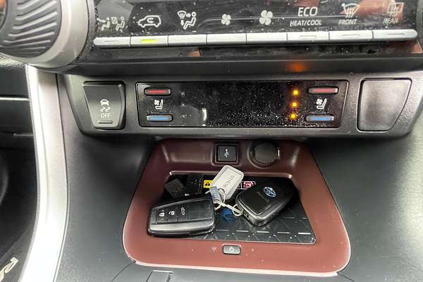 2022 Toyota RAV4 Cruiser AXAH52R