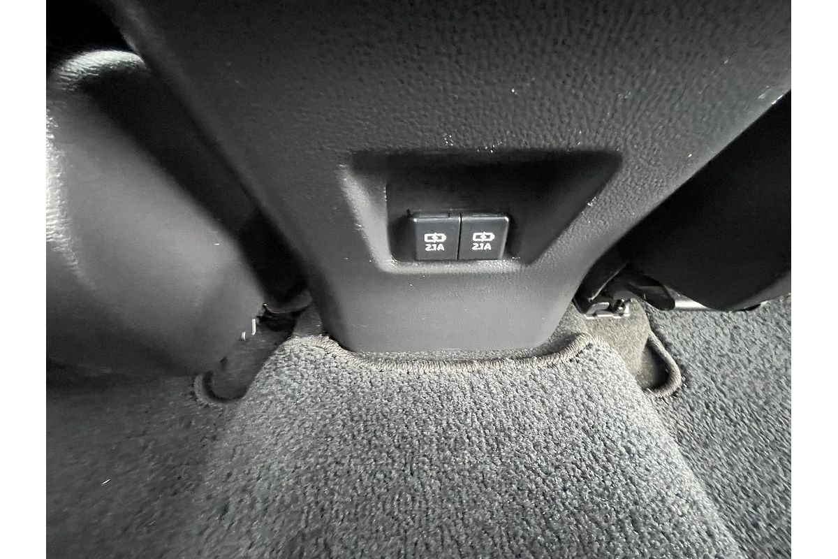 2022 Toyota RAV4 Cruiser AXAH52R