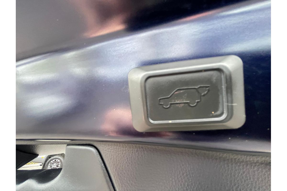 2022 Toyota RAV4 Cruiser AXAH52R