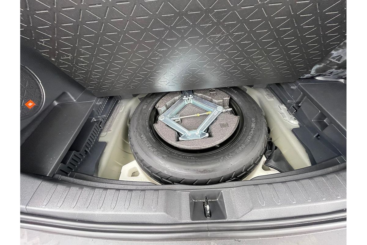 2022 Toyota RAV4 Cruiser AXAH52R