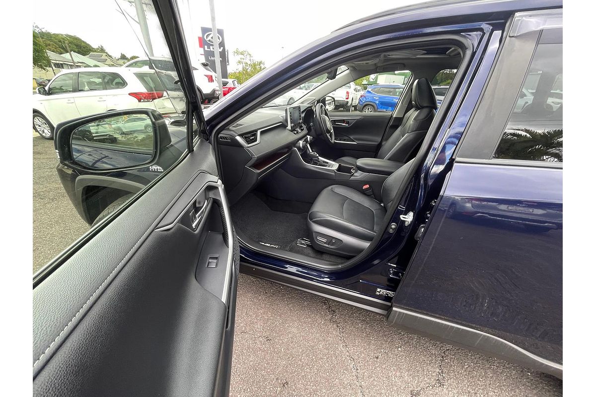 2022 Toyota RAV4 Cruiser AXAH52R