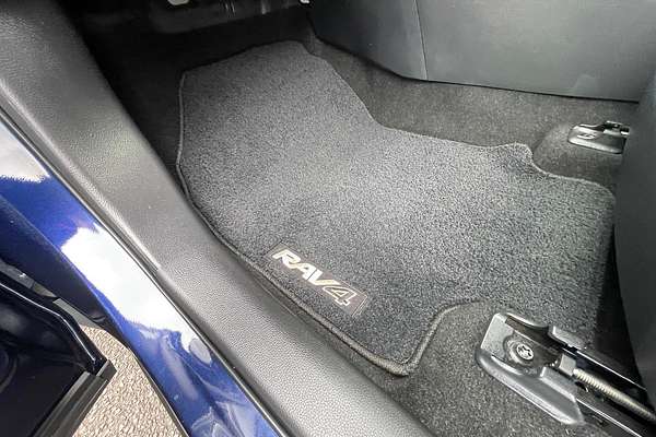 2022 Toyota RAV4 Cruiser AXAH52R