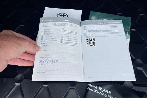 2022 Toyota RAV4 Cruiser AXAH52R