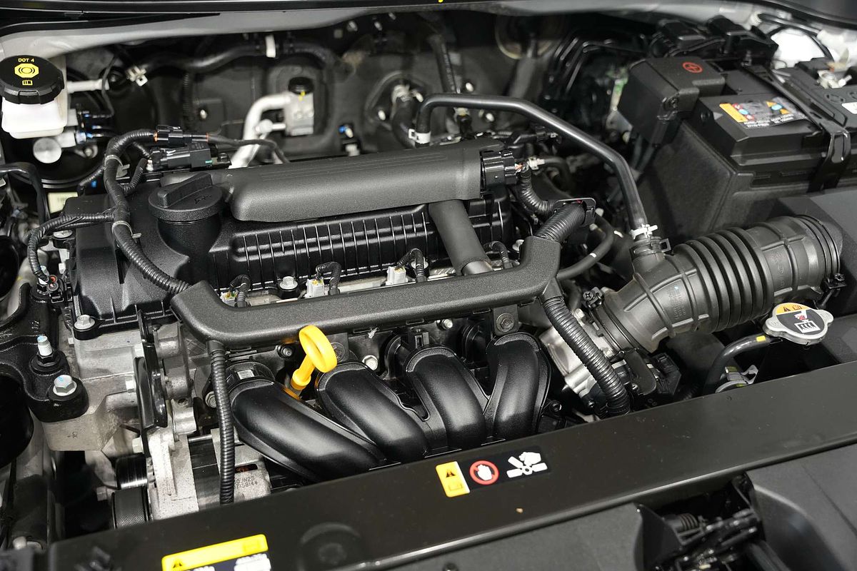 2023 Kia Stonic S YB