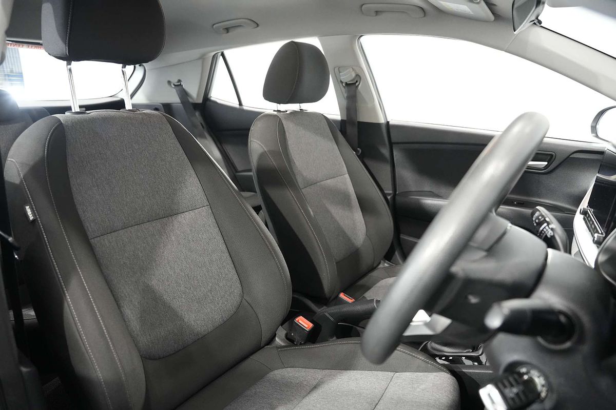 2023 Kia Stonic S YB