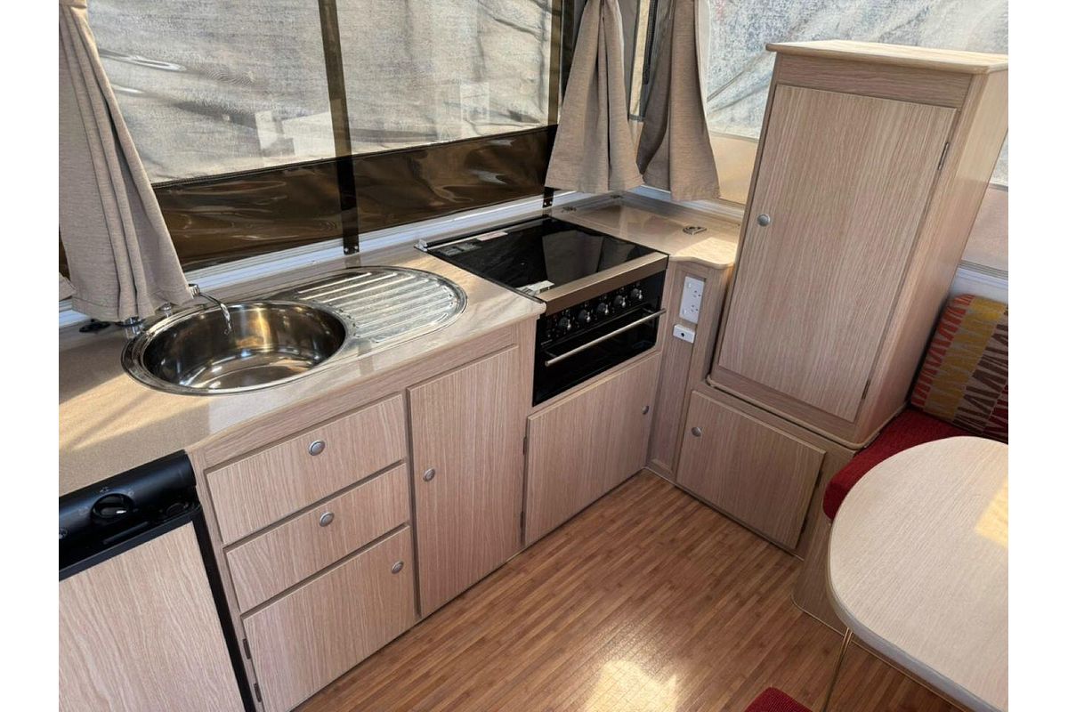 2012 Jayco Penguin Penguin13.12Cp