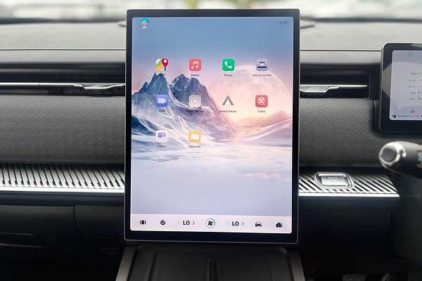 2025 Jaecoo J7 Track