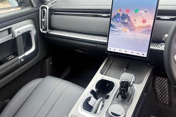 2025 Jaecoo J7 Track