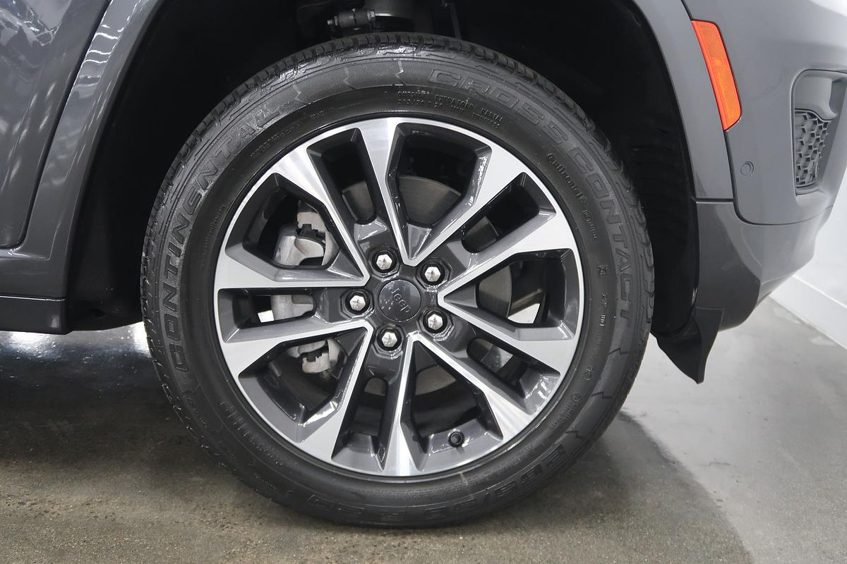 2023 Jeep Grand Cherokee Overland WL