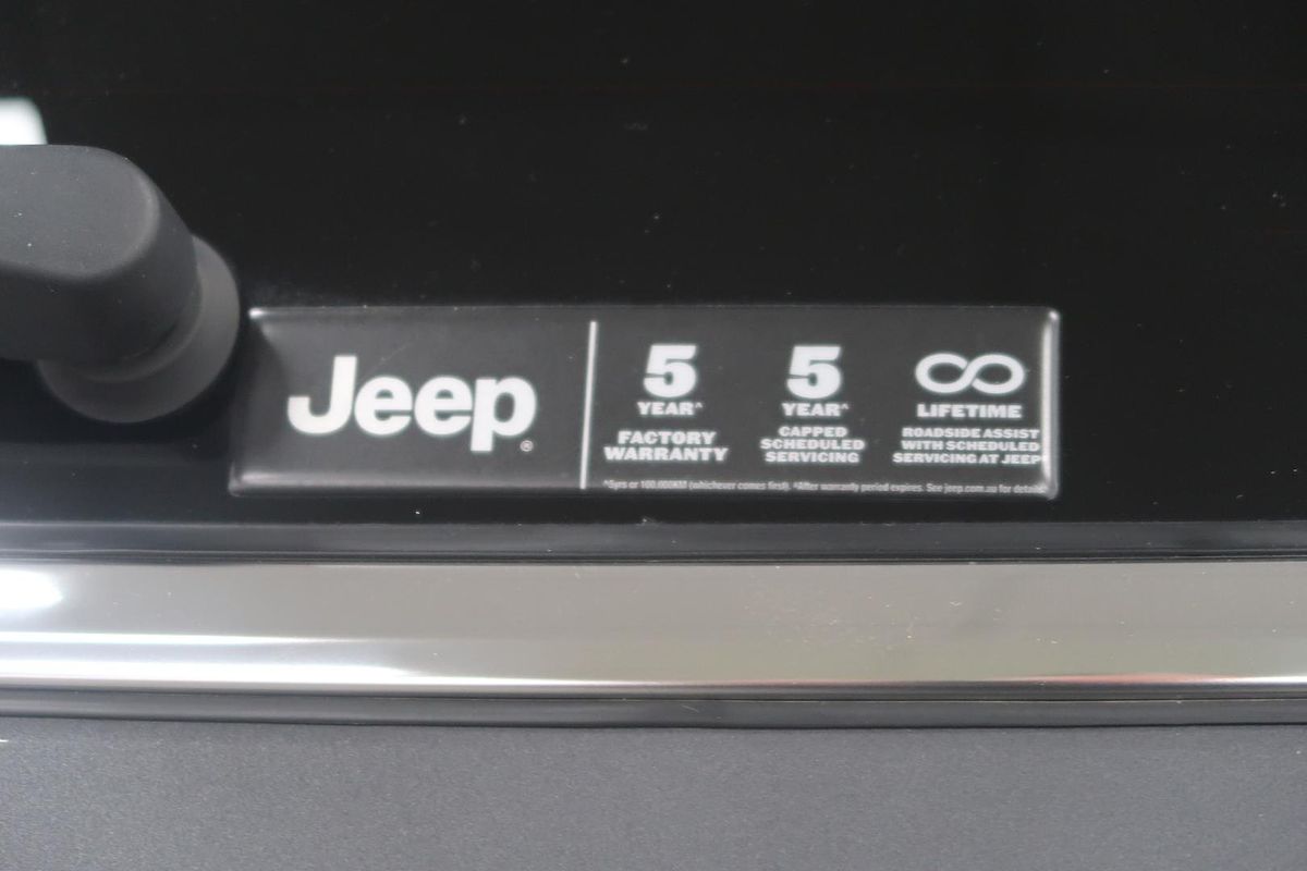 2023 Jeep Grand Cherokee Overland WL