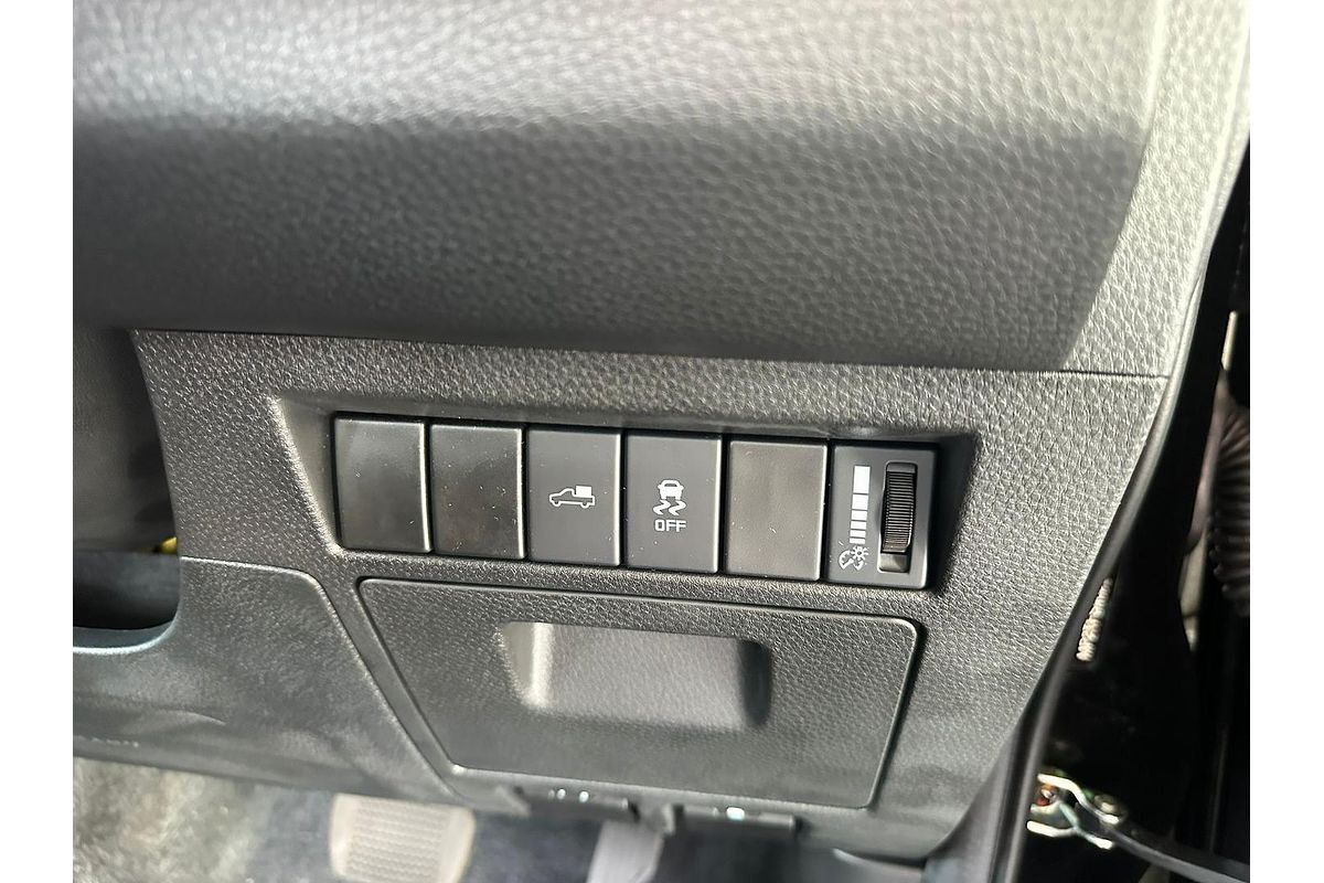 2025 Mazda BT-50 XTR TF 4X4