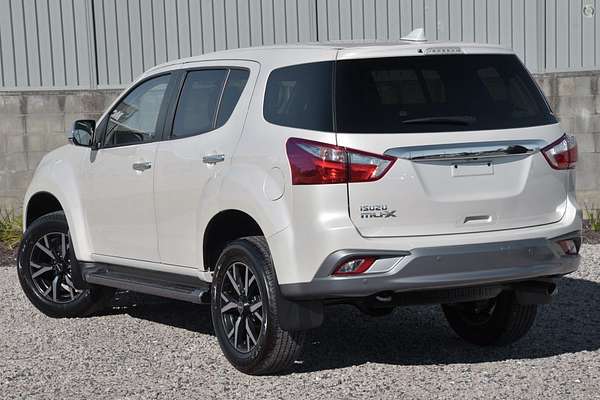 2021 Isuzu MU-X LS-U