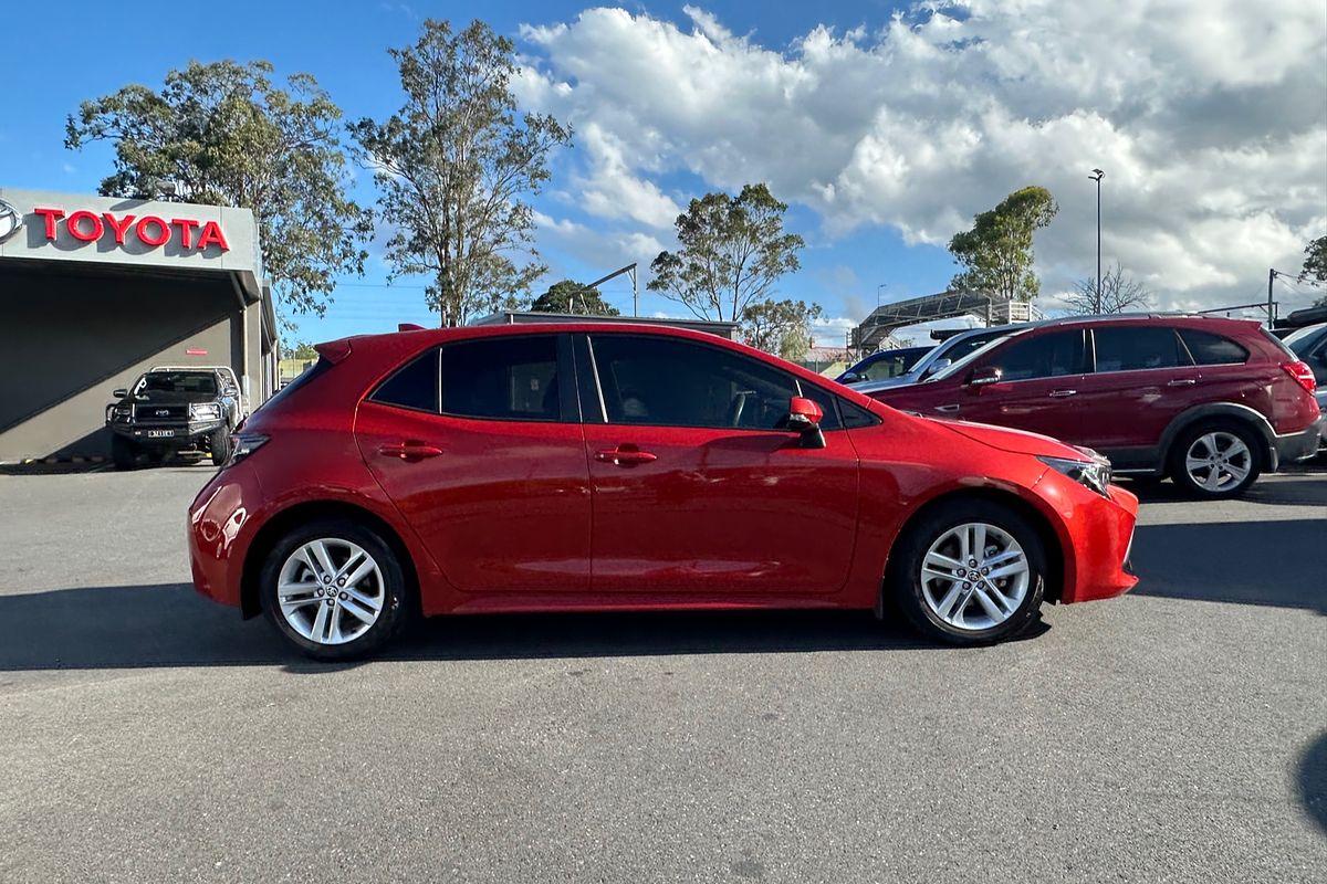 2018 Toyota Corolla Ascent Sport MZEA12R