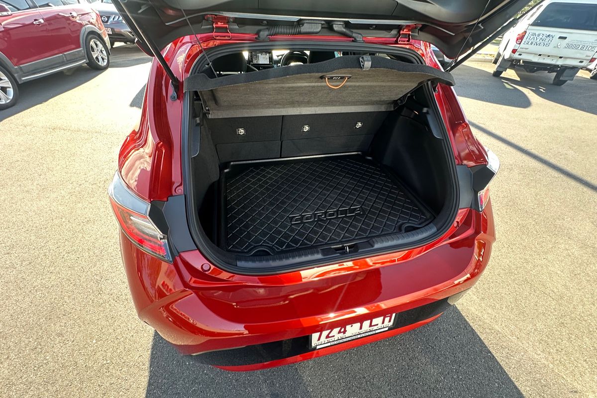 2018 Toyota Corolla Ascent Sport MZEA12R