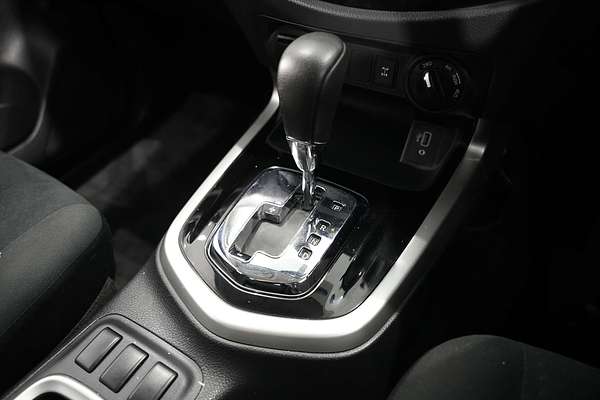 2020 Nissan Navara ST D23 Series 4 4X4