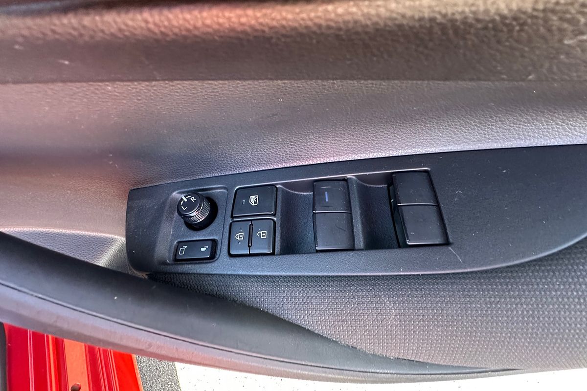 2018 Toyota Corolla Ascent Sport MZEA12R