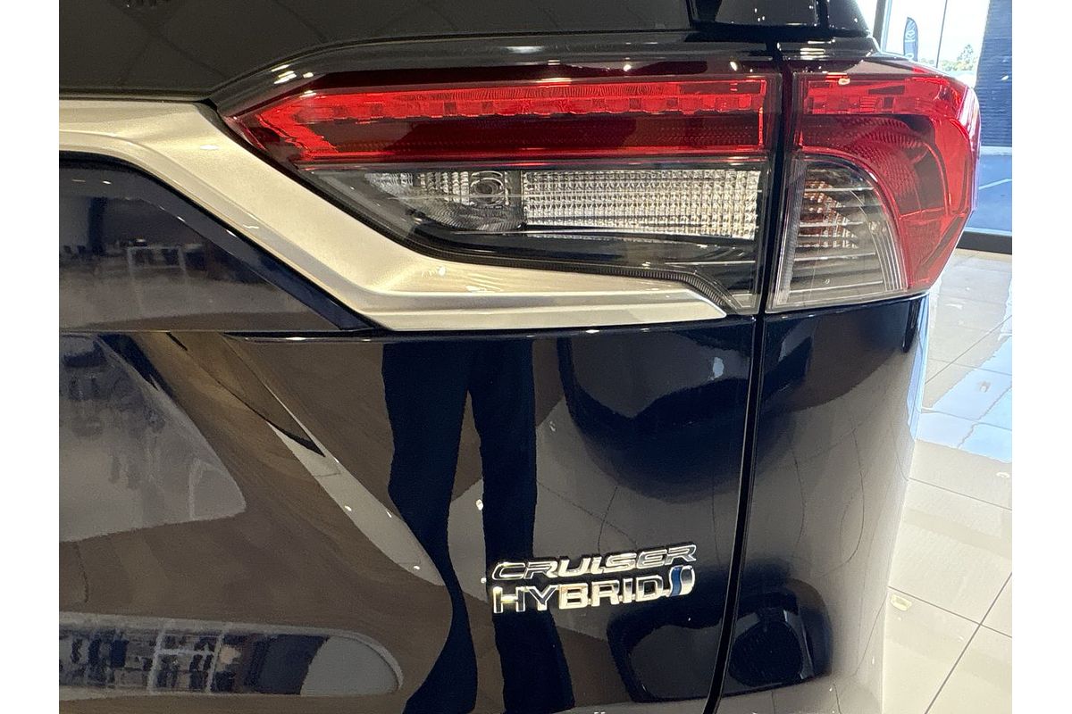 2020 Toyota RAV4 Cruiser AXAH54R