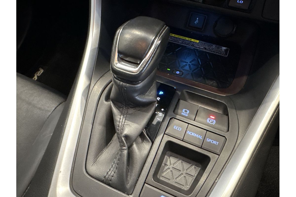 2020 Toyota RAV4 Cruiser AXAH54R