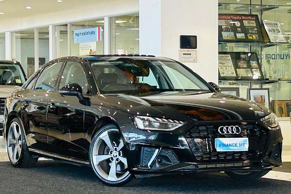 2021 Audi A4 35 TFSI S line B9