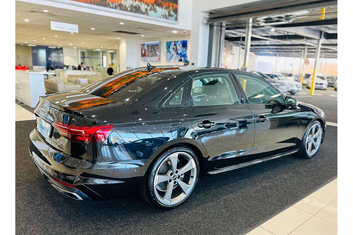 2021 Audi A4 35 TFSI S line B9